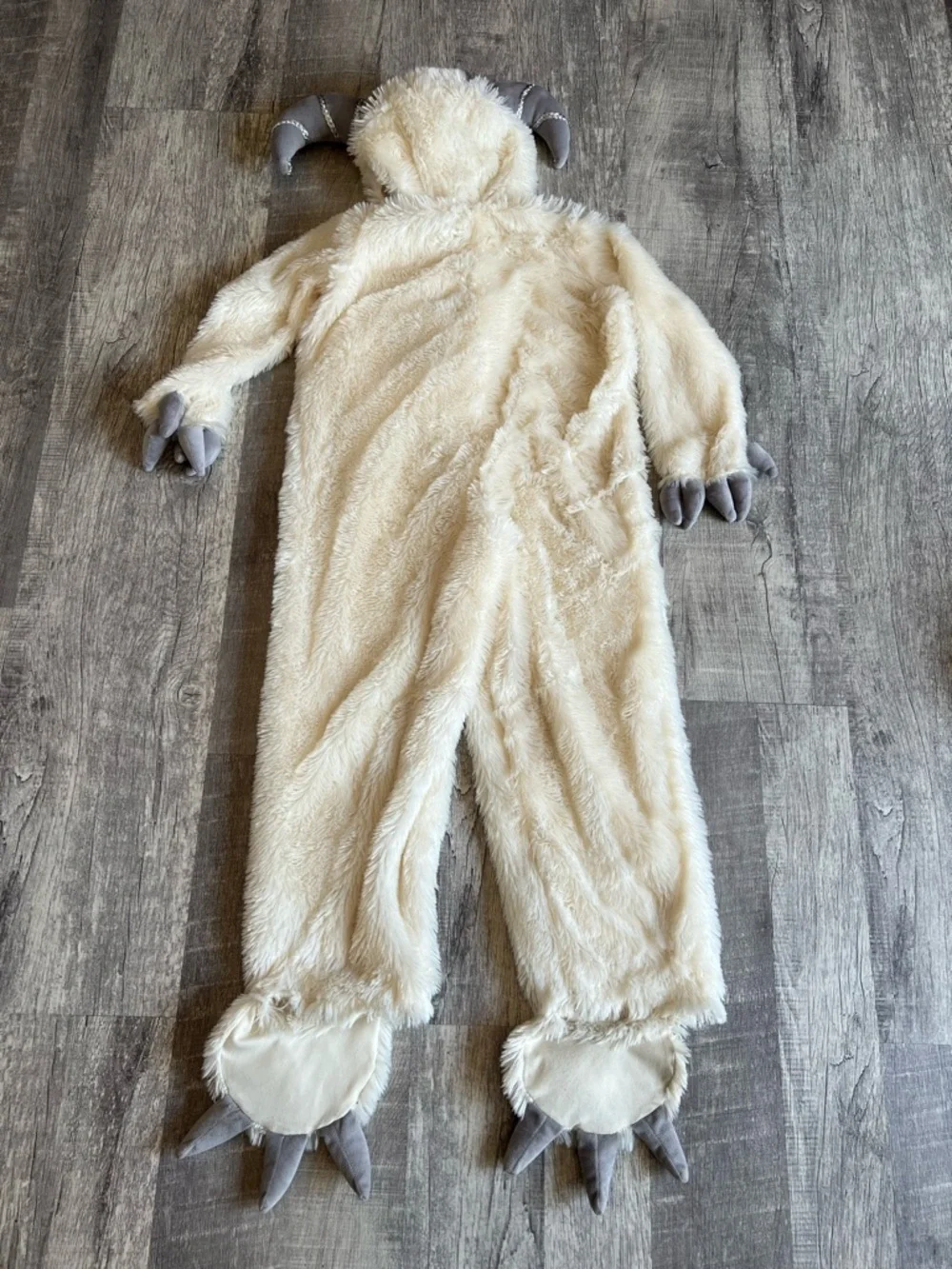 Star Wars White Wampa Plush Costume with Gray Accents - Picture 9 of 11